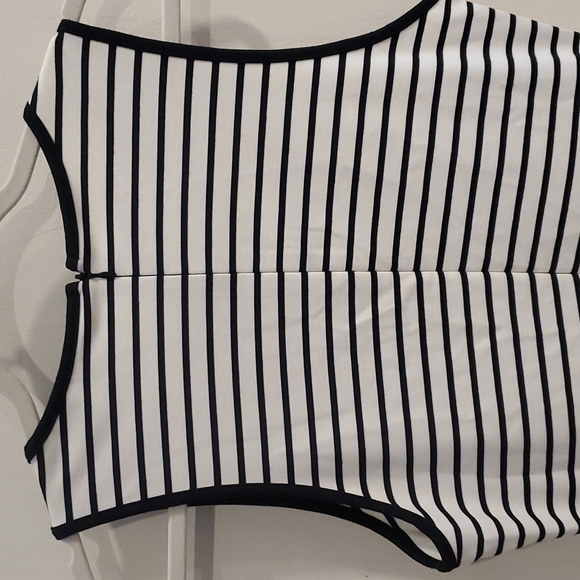 Nicole Miller Black and White Striped Dress M - Picture 4 of 5